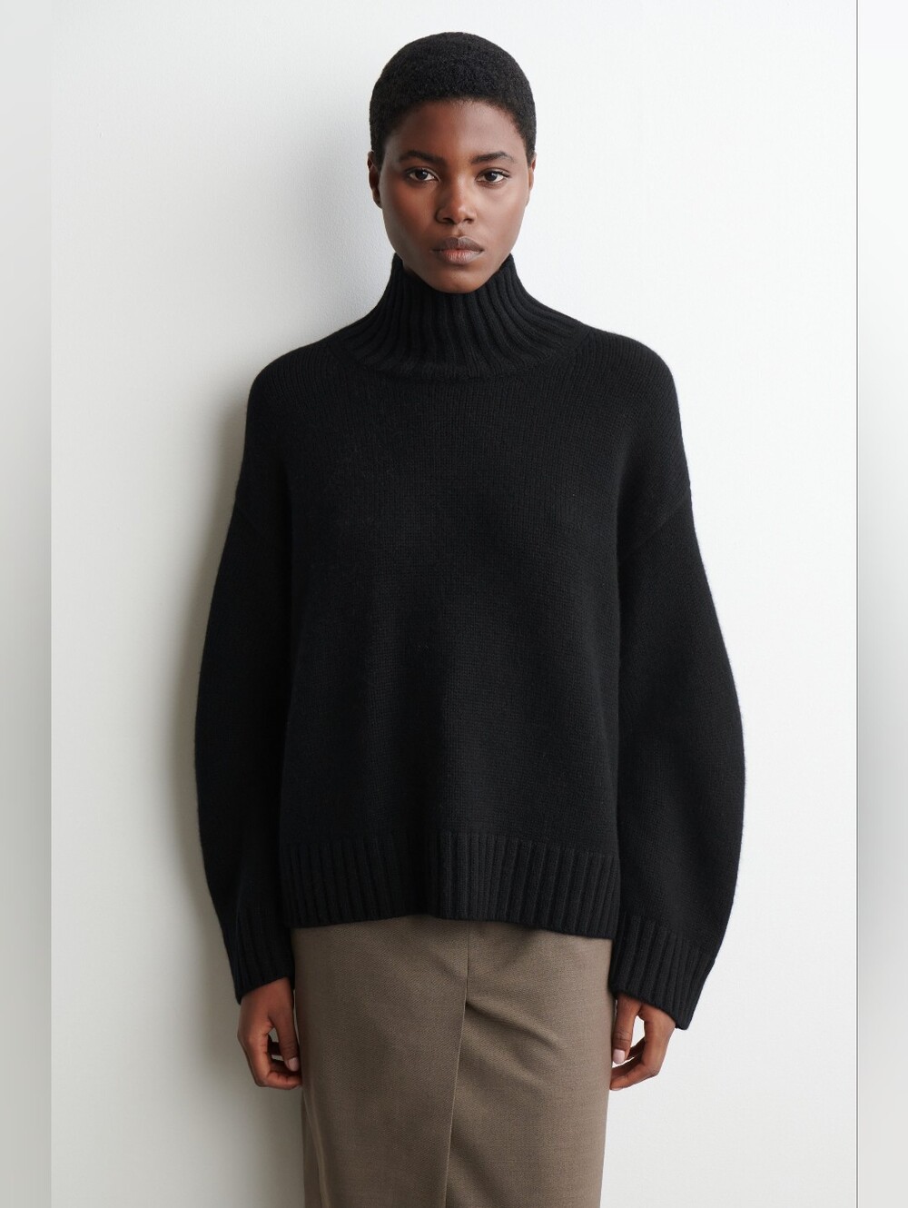 PRICE FIRM 🍓 COS Very Oversized Wool Thick Jumper